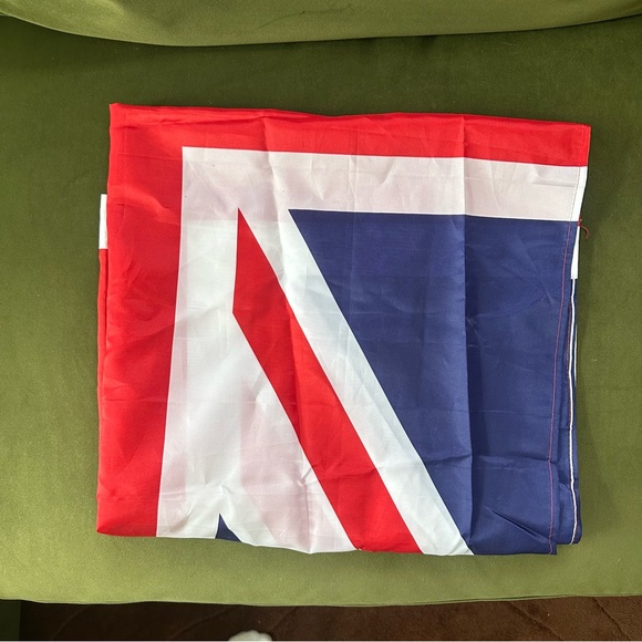 Union Jack Flag - Picture 7 of 7